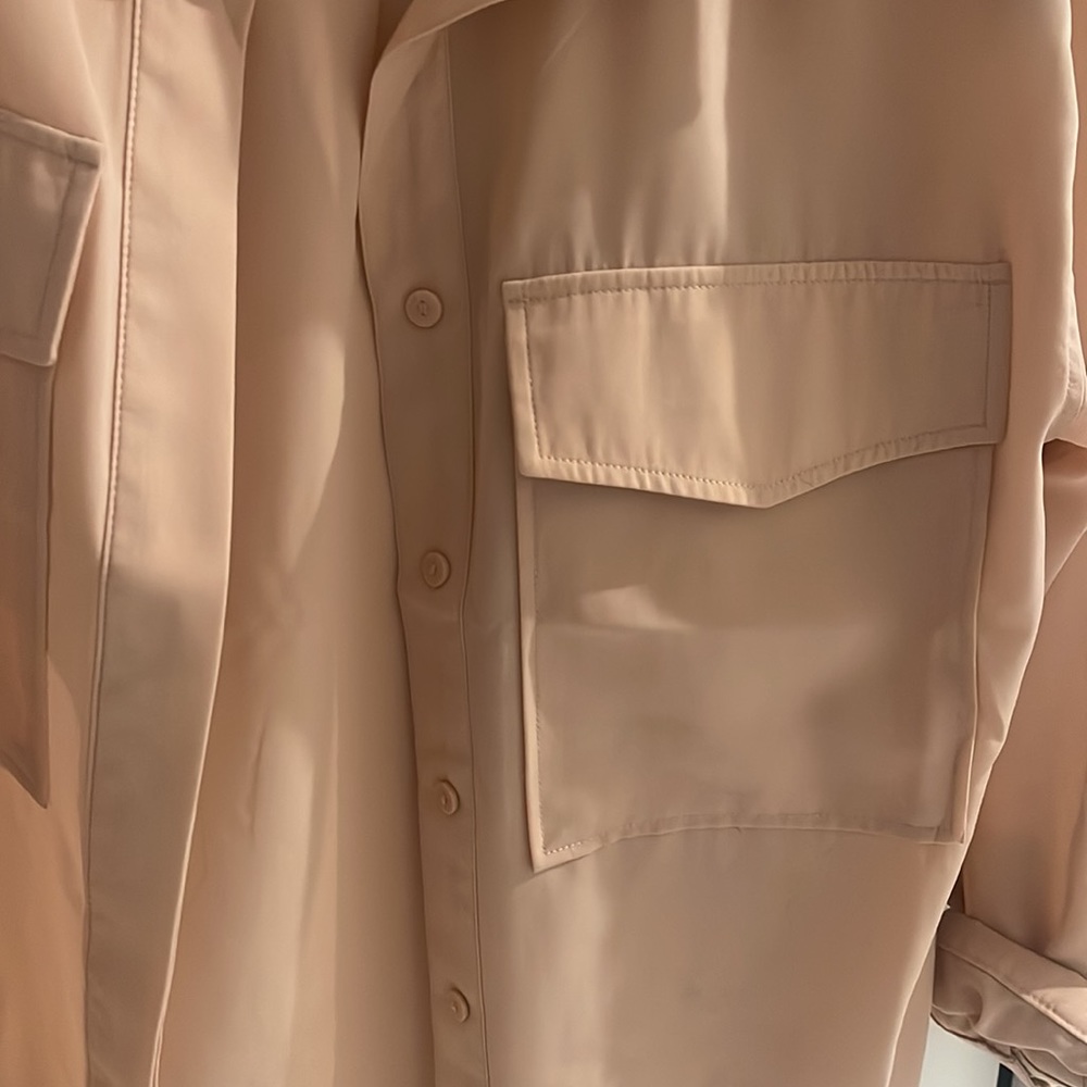 Boxy Button Up Blouse - Picture 3 of 4